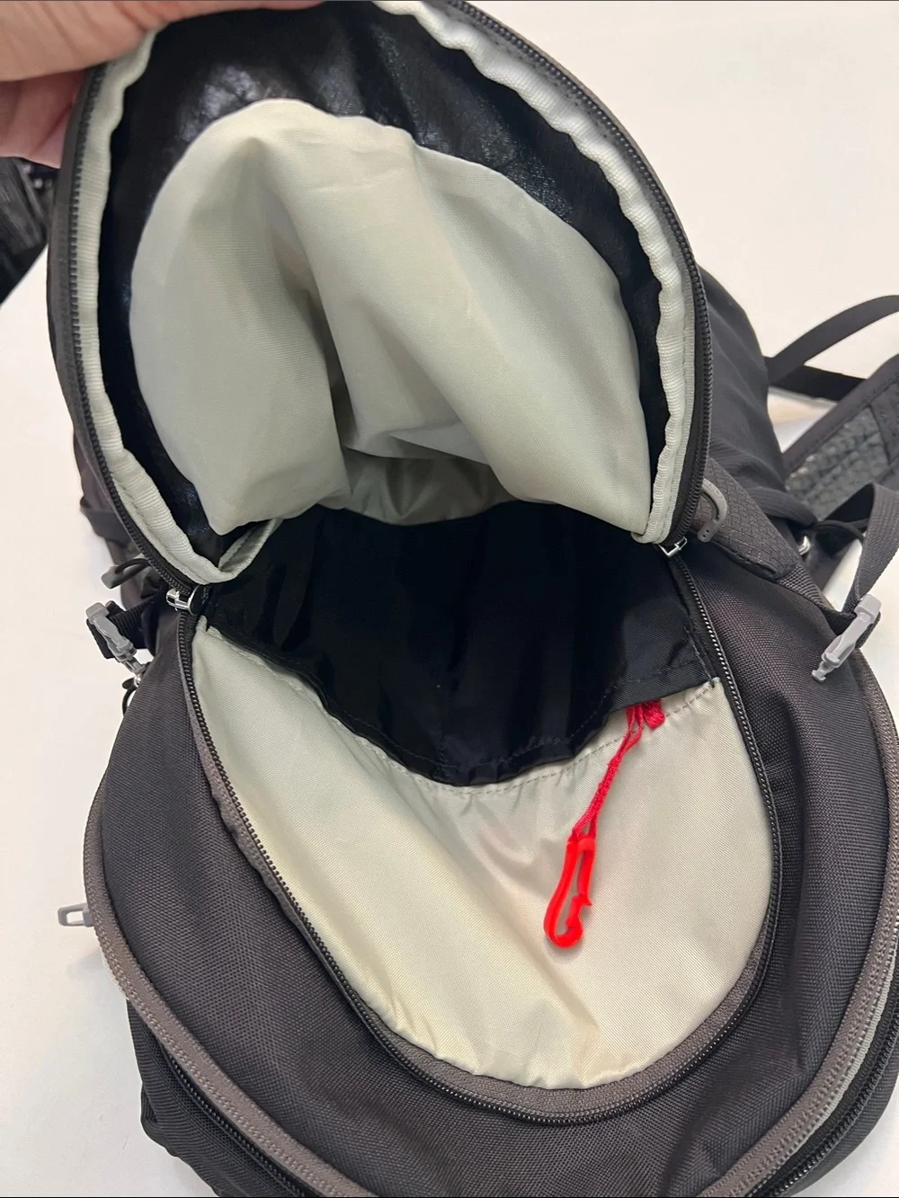 OSPREY Daylite Black Lightweight Men's Tote Backpack travel